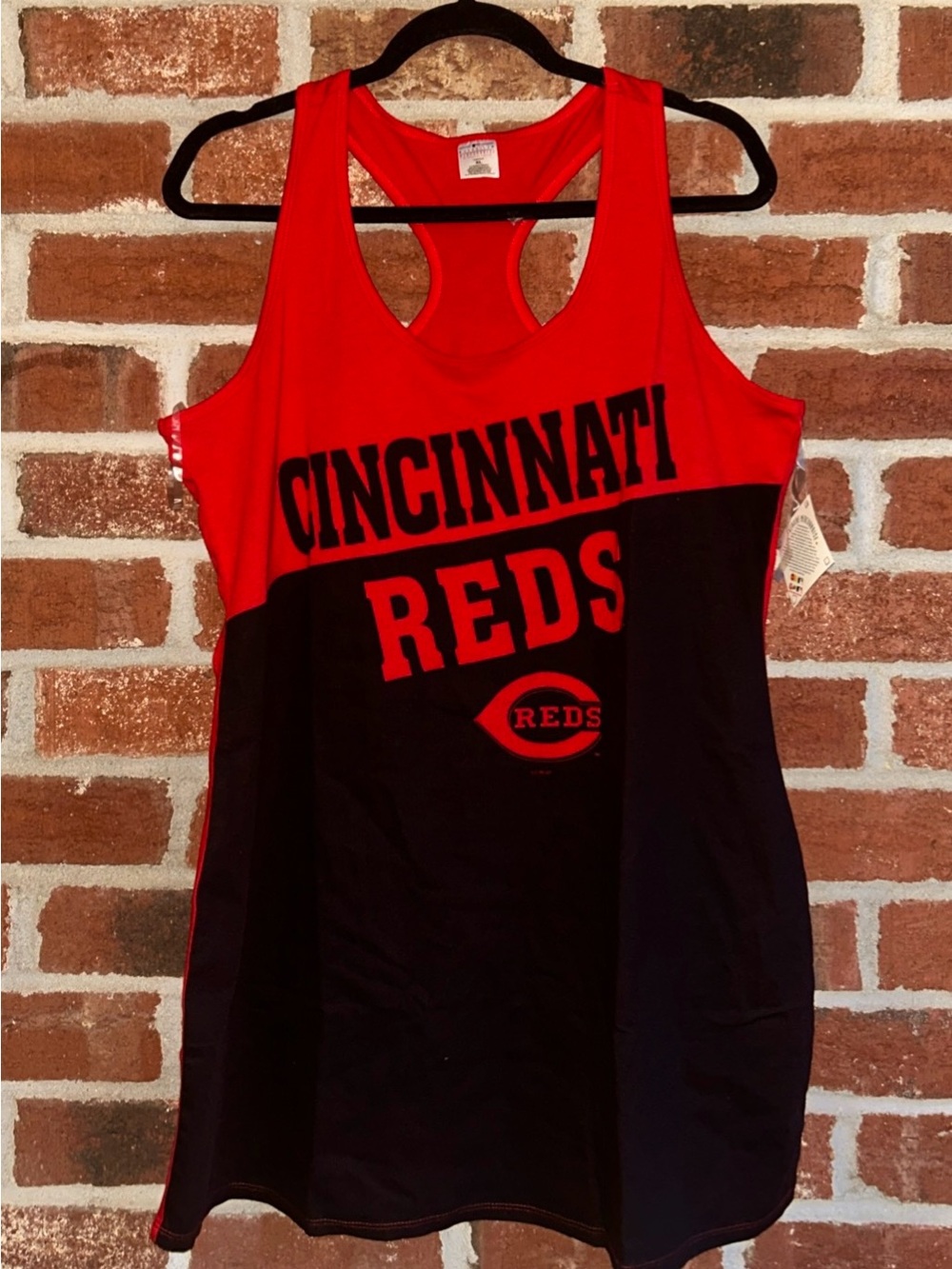 Cincinnati Cincinnati Reds Women’s Sleepwear Size XL. New With Tags!